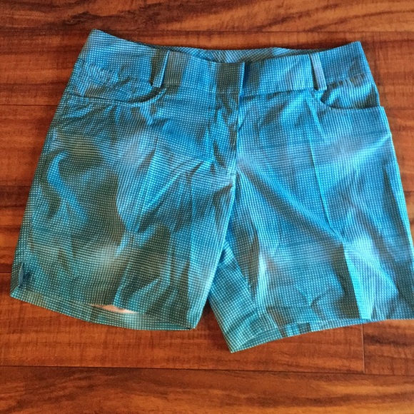 Adadis shorts size 8 Aqua blue and white - Picture 2 of 5